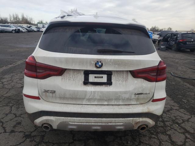 5UXTR9C51JLD71331 - 2018 BMW X3 XDRIVE30I WHITE photo 6