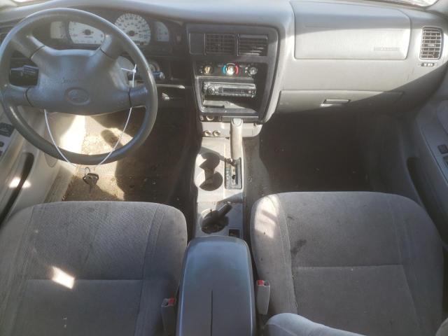 5TEGM92N12Z060792 - 2002 TOYOTA TACOMA DOUBLE CAB PRERUNNER RED photo 8