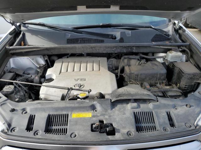 5TDBK3EH4BS072323 - 2011 TOYOTA HIGHLANDER BASE فضي صورة 12