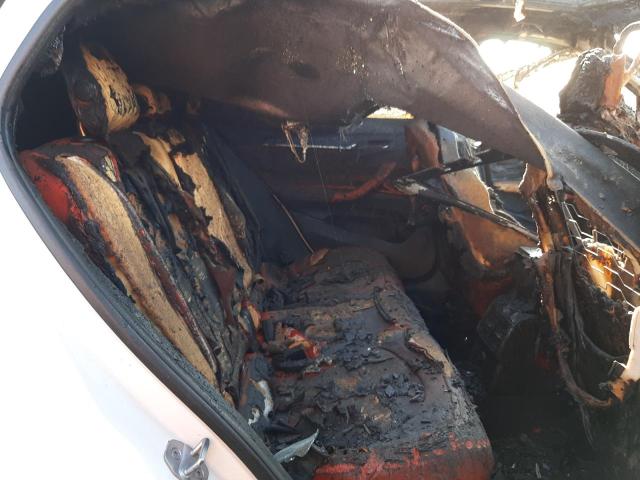 WBXYJ3C38JEJ82772 - 2018 BMW X2 SDRIVE28I WHITE photo 10