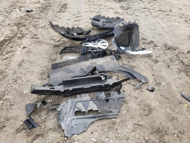 3VW2K7AJ8EM384694 - 2014 VOLKSWAGEN JETTA BASE أسود صورة 12