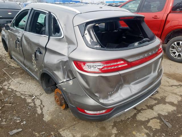 5LMCJ3D97HUL04976 - 2017 LINCOLN MKC RESERVE  photo 3