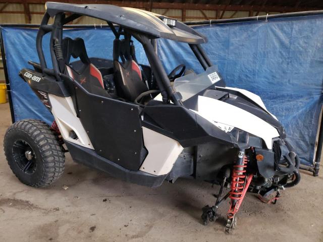 3JBPXDP10EJ000511 - 2014 CAN-AM MAVERICK 1 TWO TONE photo 1