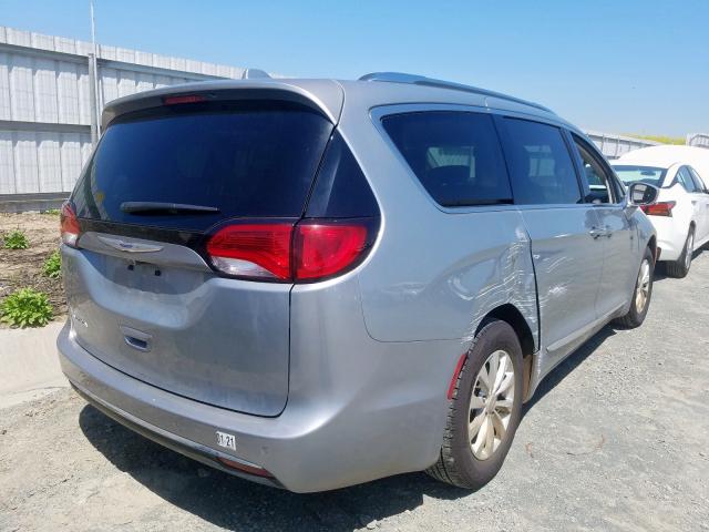 2C4RC1BG0KR548278 - 2019 CHRYSLER PACIFICA TOURING L  photo 4