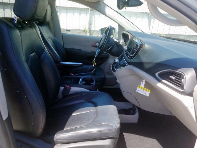 2C4RC1BG0KR548278 - 2019 CHRYSLER PACIFICA TOURING L  photo 5