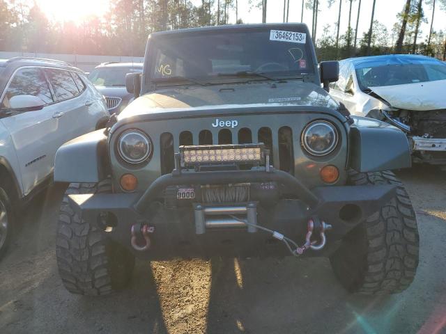 1J8GA59157L197463 - 2007 JEEP WRANGLER SAHARA GREEN photo 5