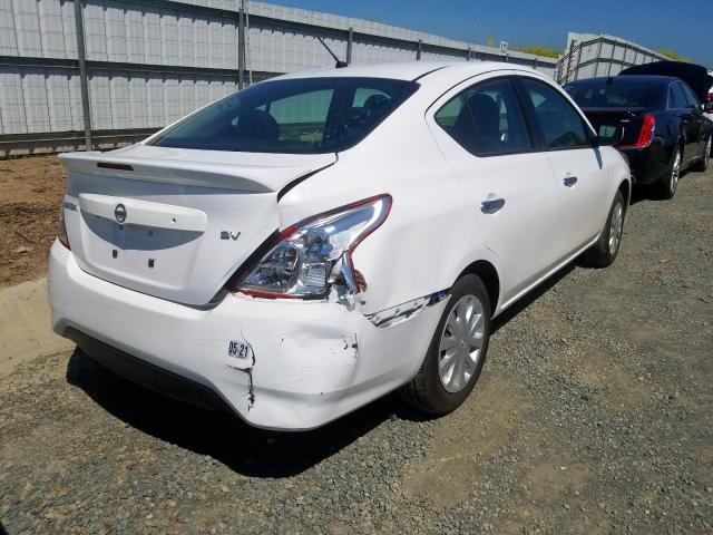 3N1CN7AP3KL860177 - 2019 NISSAN VERSA S  photo 4