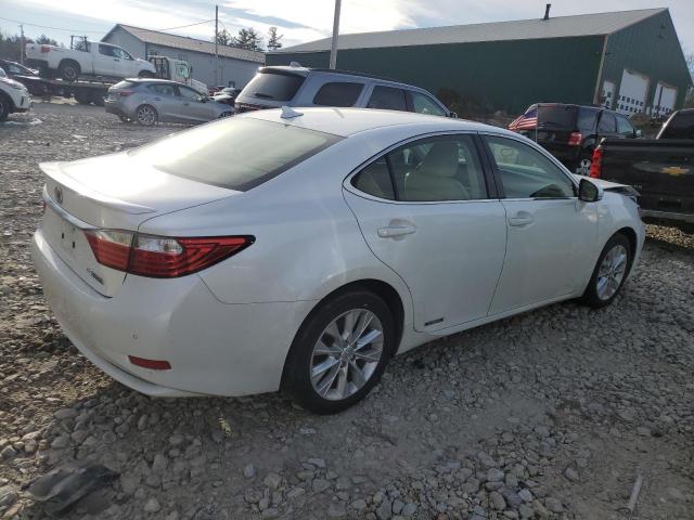 JTHBW1GG6D2008483 - 2013 LEXUS ES 300H WHITE photo 3