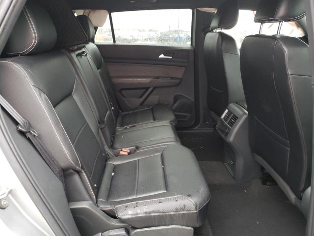1V2HC2CAXNC218963 - 2022 VOLKSWAGEN ATLAS CROS SE SILVER photo 11