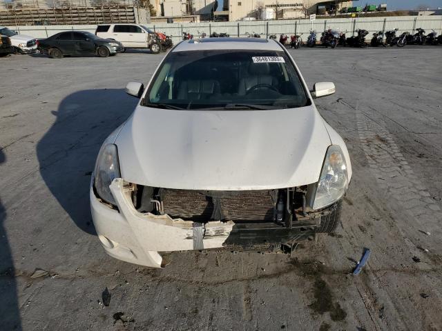 1N4AL2AP8BN507808 - 2011 NISSAN ALTIMA BAS WHITE photo 5