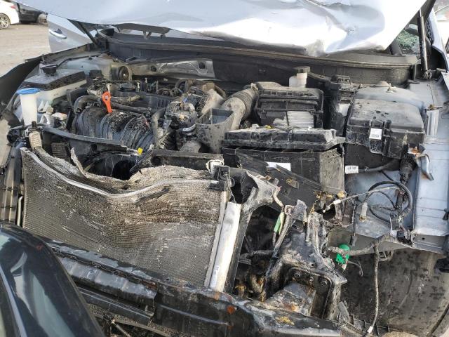 5NPE34AF0GH389243 - 2016 HYUNDAI SONATA SPORT SILVER photo 11