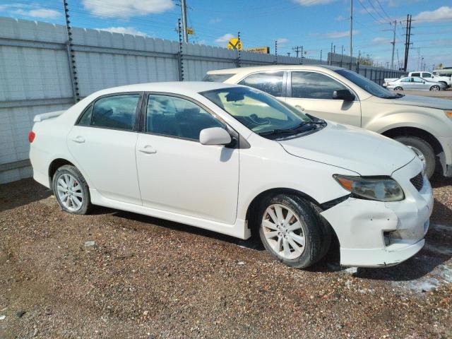 1NXBU4EE5AZ263678 - 2010 TOYOTA COROLLA BASE WHITE photo 4