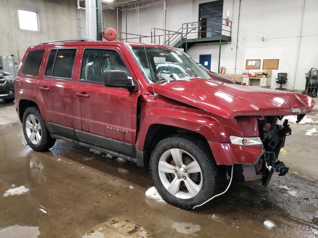 1C4NJPFB4GD537199 - 2016 JEEP PATRIOT LATITUDE RED photo 4