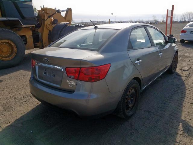 KNAFU4A26A5286170 - 2010 KIA FORTE EX  photo 4