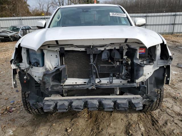 3TMCZ5AN0JM123936 - 2018 TOYOTA TACOMA DOUBLE CAB 白色 照片 5