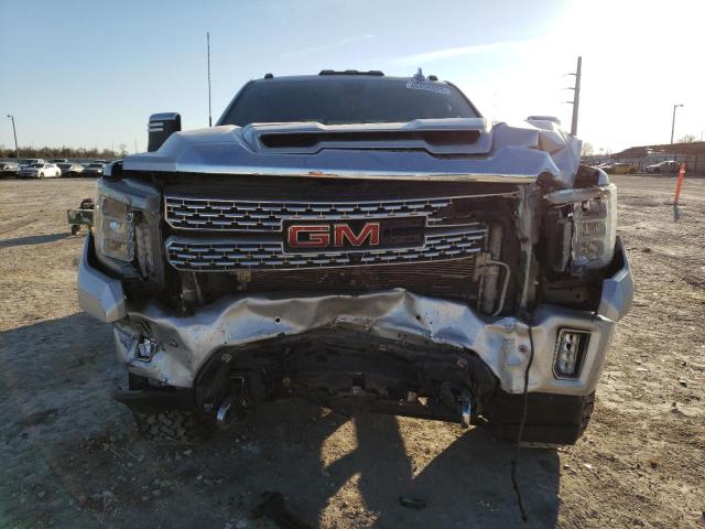 1GT49REY6LF120851 - 2020 GMC SIERRA K2500 DENALI SILVER photo 5