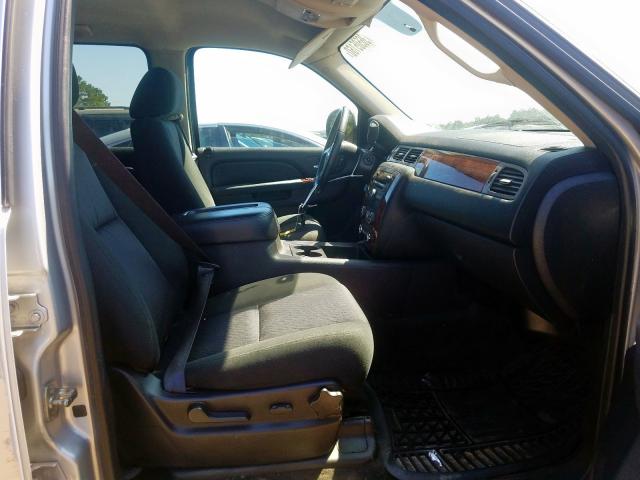 1GNSCHE0XCR245306 - 2012 CHEVROLET SUBURBAN C1500  LS  photo 5