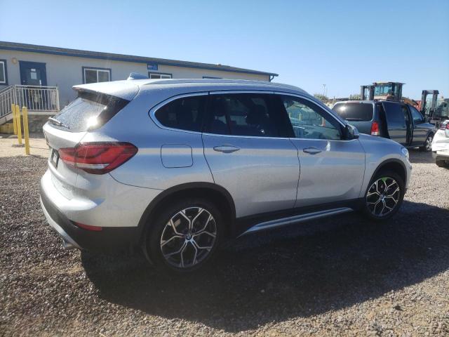 WBXJG7C00L5P45992 - 2020 BMW X1 SDRIVE28I SILVER photo 3