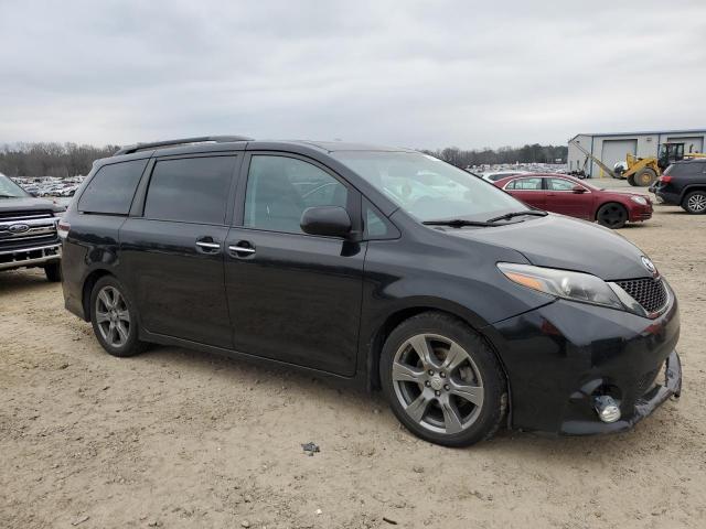 5TDXZ3DC3HS857402 - 2017 TOYOTA SIENNA SE BLACK photo 4