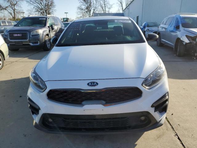 3KPF34AD8ME359460 - 2021 KIA FORTE GT LINE WHITE photo 5