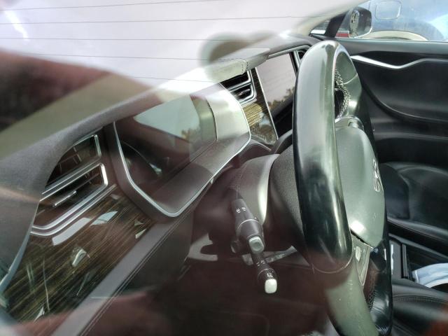 5YJSA1E28GF147264 - 2016 TESLA MODEL S Կարմիր լուսանկար 9