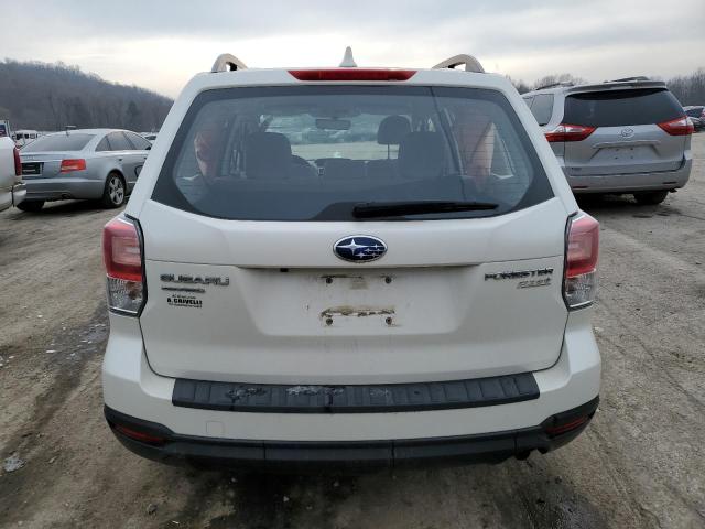 JF2SJABC2HH417752 - 2017 SUBARU FORESTER 2.5I WHITE photo 6