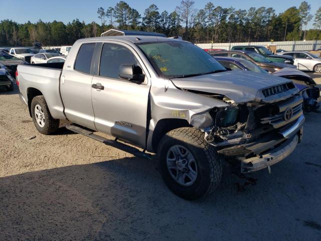 5TFRM5F11EX069853 - 2014 TOYOTA TUNDRA DOUBLE CAB SR/SR5 SILVER photo 4