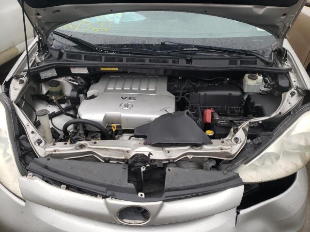 5TDKK4CC5AS314127 - 2010 TOYOTA SIENNA CE SILVER photo 12