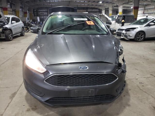 1FADP3K23JL283058 - 2018 FORD FOCUS SE CHARCOAL photo 5