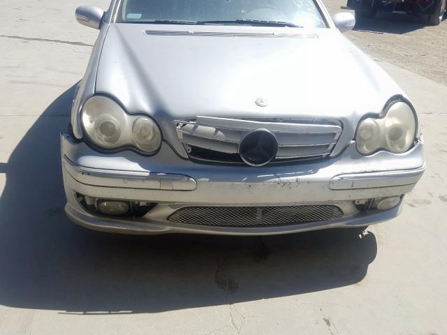 WDBRF40J55F625521 - 2005 MERCEDES-BENZ C 230K SPORT SEDAN  photo 9