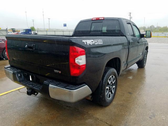 5TFUY5F17JX703563 - 2018 TOYOTA TUNDRA DOUBLE CAB SR/SR5  photo 4