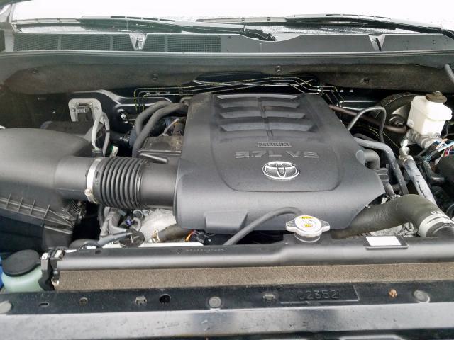 5TFUY5F17JX703563 - 2018 TOYOTA TUNDRA DOUBLE CAB SR/SR5  photo 7