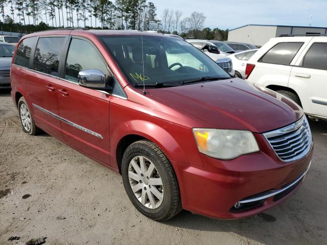 2A4RR8DG3BR712220 - 2011 CHRYSLER TOWN & COU TOURING L MAROON photo 4