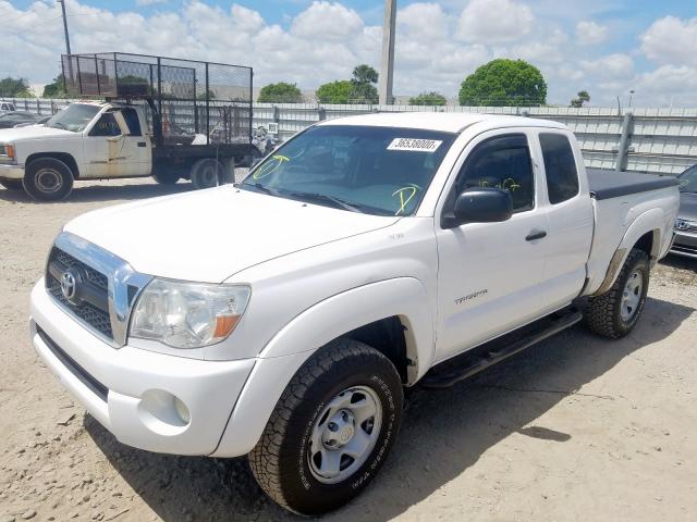 5TFTU4GN8BX012501 - 2011 TOYOTA TACOMA PRERUNNER ACCESS CAB  photo 2