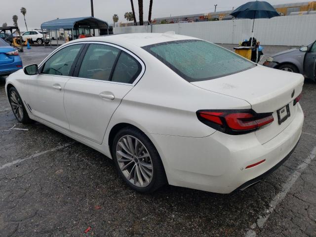 WBA53BH05MWW94990 - 2021 BMW 5 SERIES I თეთრი ფოტო 2