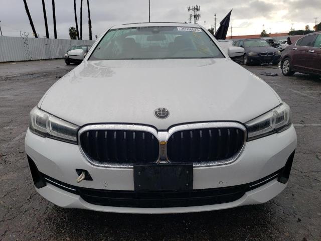WBA53BH05MWW94990 - 2021 BMW 5 SERIES I თეთრი ფოტო 5
