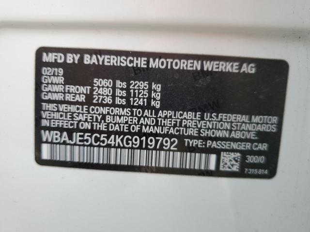 WBAJE5C54KG919792 - 2019 BMW 540 I WHITE photo 12