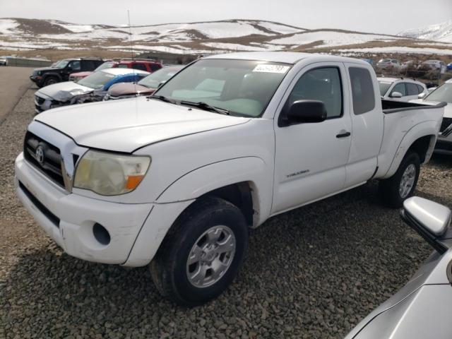 5TEUX42NX8Z513605 - 2008 TOYOTA TACOMA ACCESS CAB WHITE photo 1