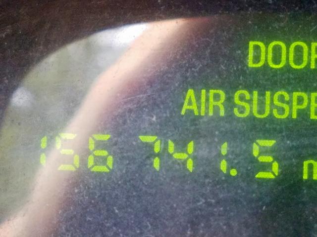 1LNHM81W21Y668910 - 2001 LINCOLN TOWN CAR EXECUTIVE  фото 8