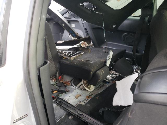 JTKJF5C78C3042467 - 2012 TOYOTA SCION TC ვერცხლისფერი ფოტო 10