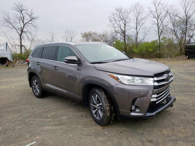 5TDJZRFH4KS960188 - 2019 TOYOTA HIGHLANDER SE  photo 1