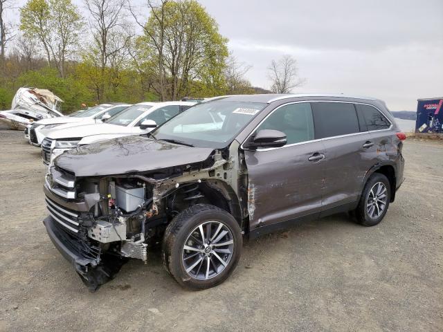 5TDJZRFH4KS960188 - 2019 TOYOTA HIGHLANDER SE  photo 2