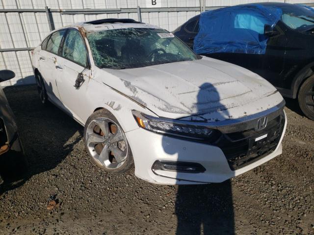 1HGCV1F95JA146479 - 2018 HONDA ACCORD TOURING WHITE photo 4