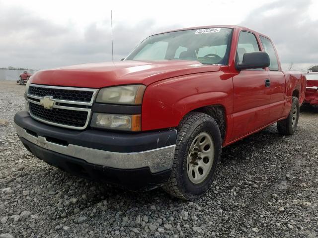 1GCEC19X17Z132421 - 2007 CHEVROLET SILVERADO C1500 CLASSIC  photo 2