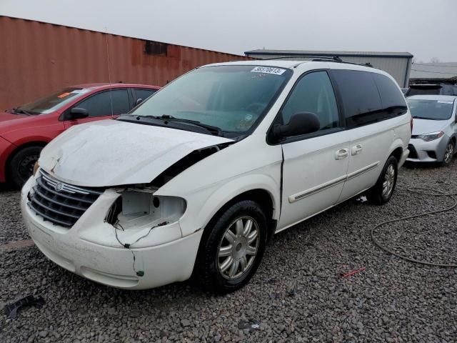2C4GP54L55R468010 - 2005 CHRYSLER TOWN & COU TOURING 白色 照片 1
