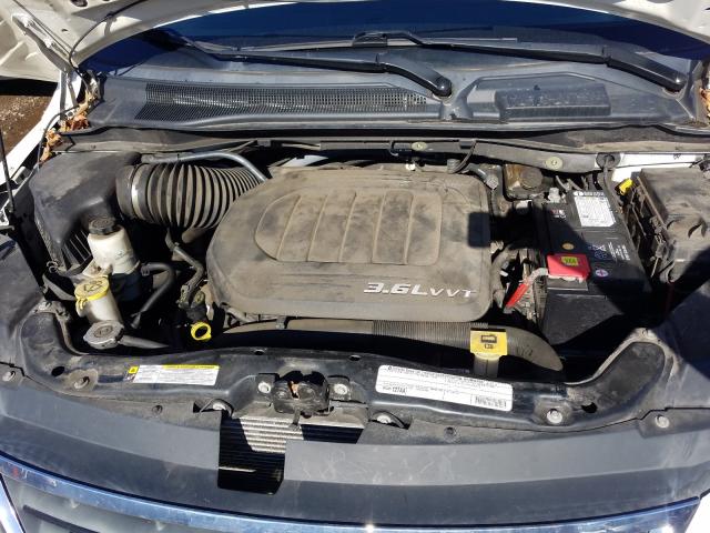 2V4RW4DGXBR622219 - 2011 VOLKSWAGEN ROUTAN S  ფოტო 7