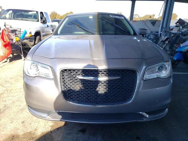 2C3CCAAG7HH544268 - 2017 CHRYSLER 300 LIMITED SILVER photo 5