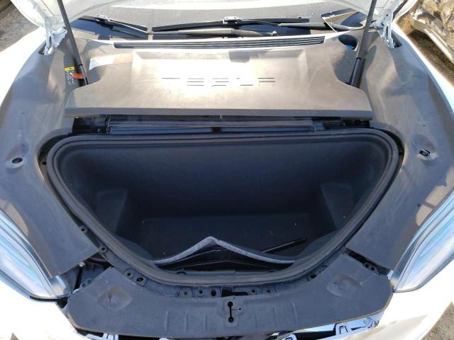 5YJSA1E27JF275941 - 2018 TESLA MODEL S Սպիտակ լուսանկար 11