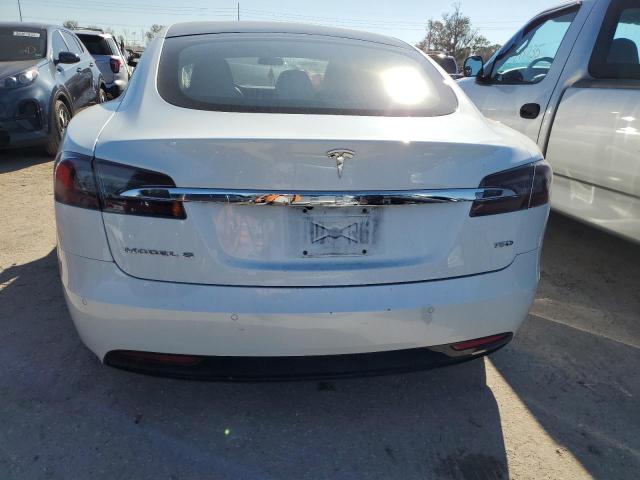 5YJSA1E27JF275941 - 2018 TESLA MODEL S Սպիտակ լուսանկար 6