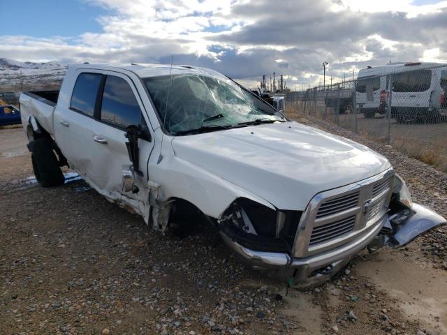 3C63D3ML6CG263575 - 2012 DODGE RAM 3500 LARAMIE WHITE photo 4